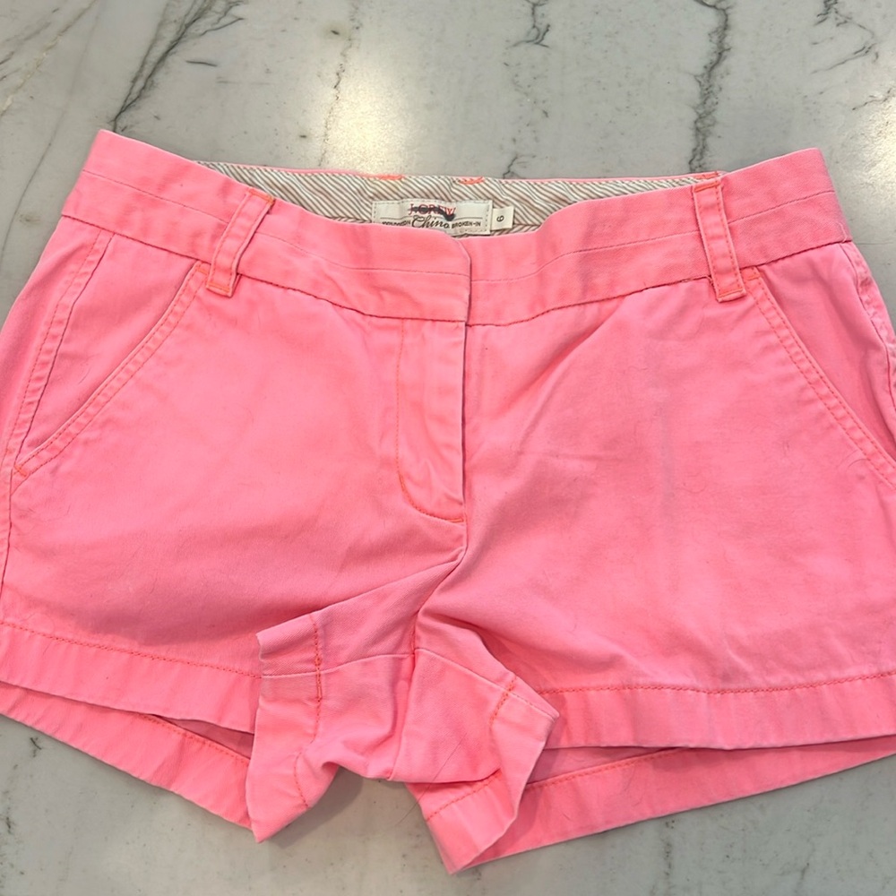 J Crew 100% Cotton Chino Broken-In shorts. Size 6.